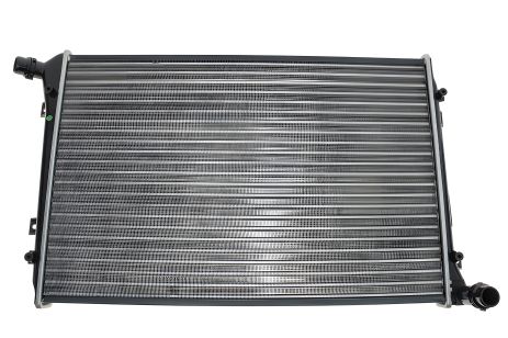 Радиатор охлаждения двигателя SKODA SUPERB, SEAT ALTEA (NRF 53814A)