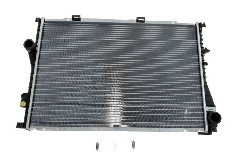 Радиатор охлаждения BMW 5, NRF (53722) Радиатор охлаждения BMW 5, NRF (53722)