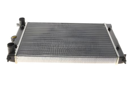 Двигатель охлаждения радиатор VW Derby 81- (NRF)