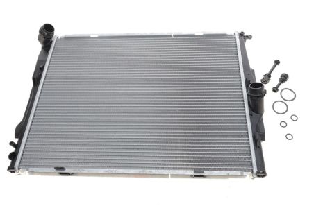 Радиатор охлаждения двигателя BMW 1 (E87), NRF (53473)