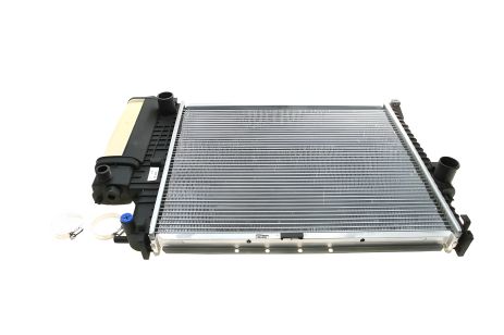 Охолодження двигуна радіатор BMW 5, NRF (53852)