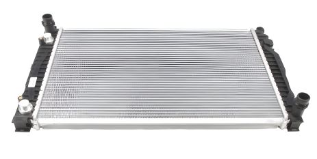 Охолодження двигуна радіатор SKODA SUPERB, VW PASSAT, NRF (519504)
