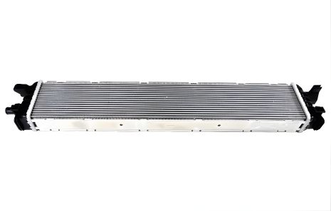 Охолоджувальний радіатор двигуна AUDI A6, NRF (50037)