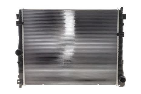 Радиатор охлаждения для двигателя BMW 4, NRF 550210 Радиатор охлаждения для двигателя BMW 4, NRF 550210