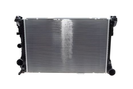 Радиатор охлаждения двигателя для MERCEDES-BENZ SLC от NRF (53113) Радиатор охлаждения двигателя для MERCEDES-BENZ SLC от NRF (53113)