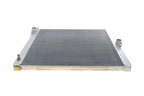 Радиатор охлаждения двигателя BMW X5 NRF 50139 Радиатор охлаждения двигателя BMW X5 NRF 50139