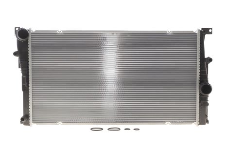 BMW 3 радіатор охолодження двигуна, NRF (550295) BMW 3 радіатор охолодження двигуна, NRF (550295)