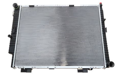 Радиатор охлаждения двигателя для MERCEDES-BENZ E-CLASS, NRF (55331) Радиатор охлаждения двигателя для MERCEDES-BENZ E-CLASS, NRF (55331)