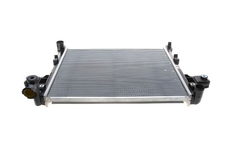 Радиатор охлаждения JEEP COMMANDER от NRF (59238) Радиатор охлаждения JEEP COMMANDER от NRF (59238)