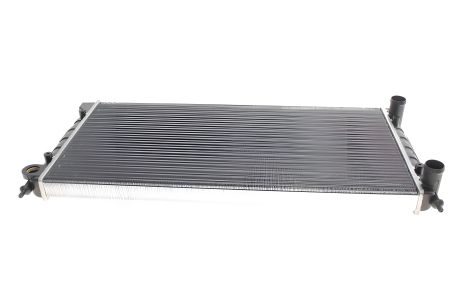 Двигатель радиатор VW PASSAT, NRF (509506) Двигатель радиатор VW PASSAT, NRF (509506)