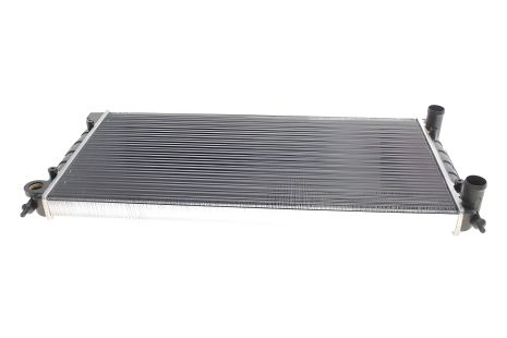Радіатор охолодження VW PASSAT, NRF 509506 Радіатор охолодження VW PASSAT, NRF 509506