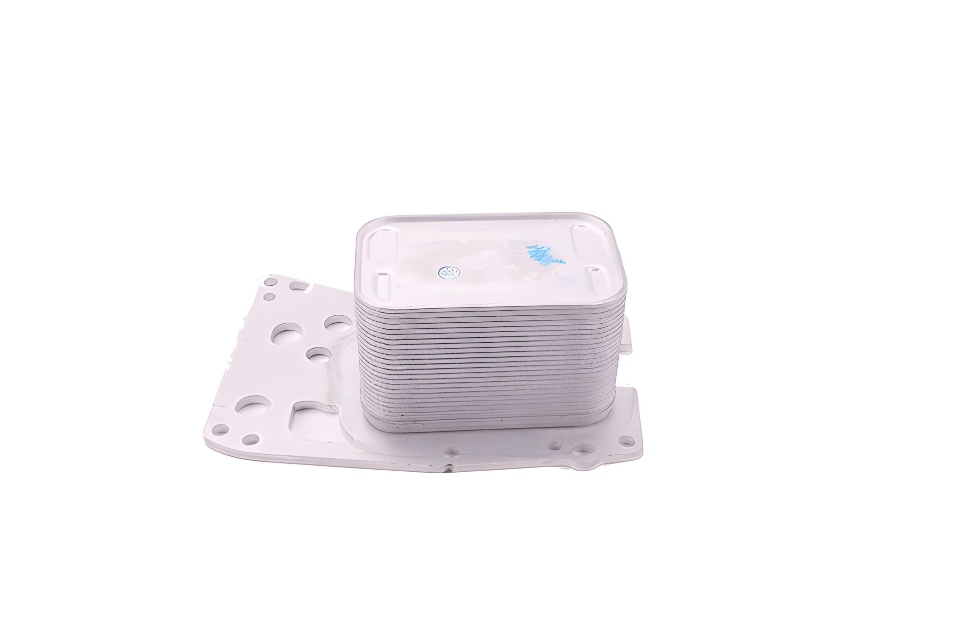 Двигательный масляный радиатор BMW 3, NRF (31783) Двигательный масляный радиатор BMW 3, NRF (31783)