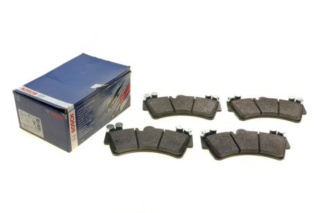 Комплект тормозных колодок, дисковый тормоз AUDI Q7, VW TOUAREG, BOSCH (0986424739)