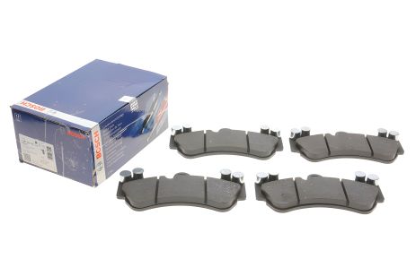 Комплект тормозных колодок и дисков для VW TOUAREG и PORSCHE CAYENNE от BOSCH (0986424740)
