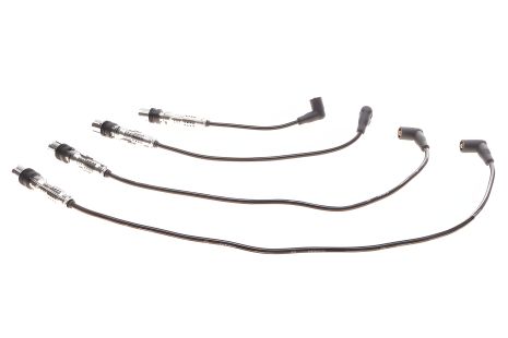 Провода зажигания комплект для VW JETTA, VW Bora/Caddy/Golf/Jetta/New Beetle/Polo/Touran 2.0 00-16 BOSCH (09863