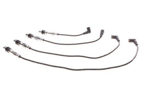 Комплект проводов зажигания VW JETTA, VW Bora/Caddy/Golf/Jetta/New Beetle/Polo/Touran 2.0 00-16 BOSCH (09863