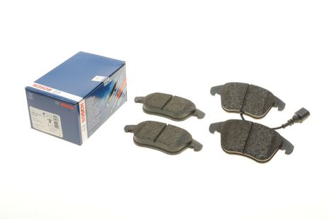 Комплект гальмівних колодок, дискове гальмо AUDI Q3, VW GOLF V , BOSCH (0986494372)