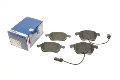 Комплект гальмівних колодок, дискове гальмо SEAT EXEO, BRILLIANCE BS4, BOSCH (0986494050)