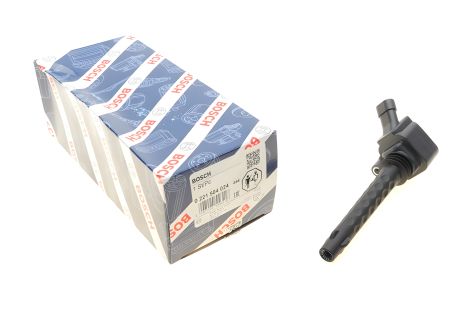 Электрическая катушка зажигания для FIAT PUNTO, OPEL COMBO от BOSCH (0221504024)