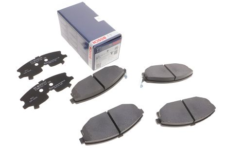Колодок комплект гальмівних дискове гальмо MITSUBISHI GALLOPER, HYUNDAI GALLOPER, BOSCH (0986424727)