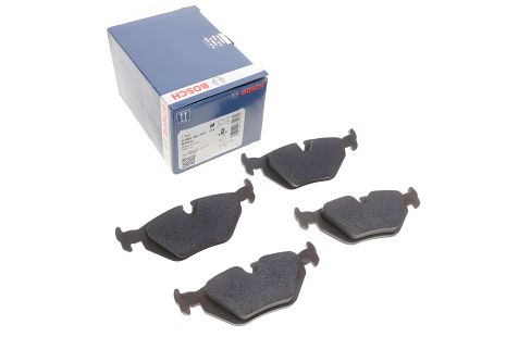 Комплект передних тормозных колодок для BMW Z3, BOSCH (0986460964)