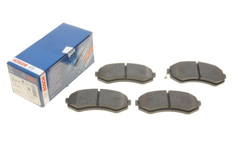 Комплект гальмівних колодок, дискове гальмо NISSAN PATROL, BOSCH (0986424489)