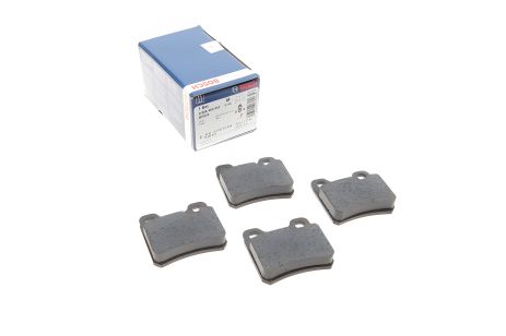 Гальмівні колодки комплект для CHEVROLET CALIBRA, SAAB 900, BOSCH (0986460955) Гальмівні колодки комплект для CHEVROLET CALIBRA, SAAB 900, BOSCH (0986460955)