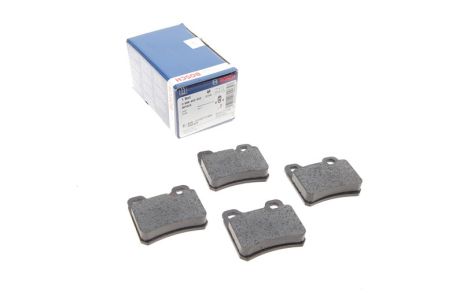 Комплект тормозных колодок, дисковый тормоз CHEVROLET CALIBRA, SAAB 900, BOSCH (0986460955)