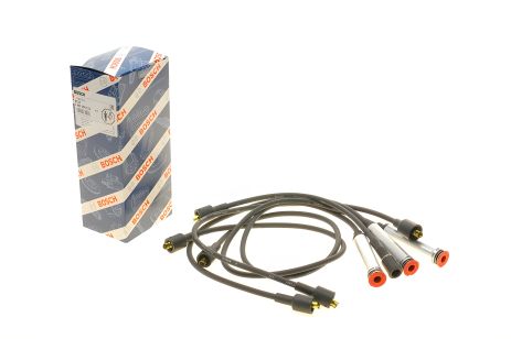 Набор проводов зажигания OPEL CAVALIER, OPEL VECTRA, BOSCH (0986356722) Набор проводов зажигания OPEL CAVALIER, OPEL VECTRA, BOSCH (0986356722)