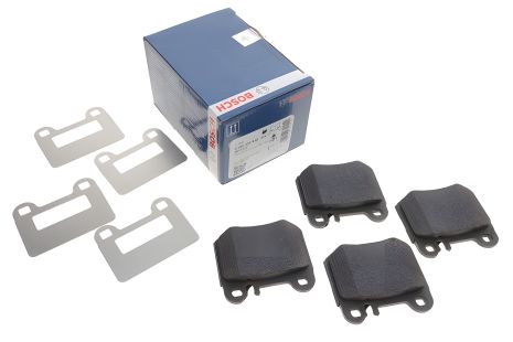 Комплект дисковых тормозных колодок для MERCEDES-BENZ M-CLASS, BOSCH (0986494410) Комплект дисковых тормозных колодок для MERCEDES-BENZ M-CLASS, BOSCH (0986494410)