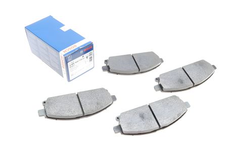 Колодки дискового тормоза BOSCH для NISSAN ELGRAND (0986424715)