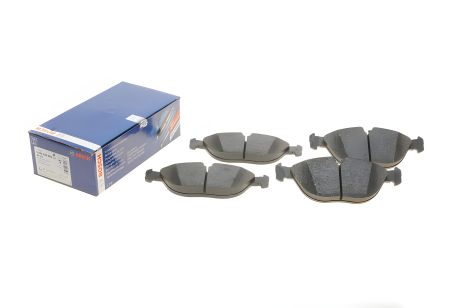Дисковые тормозные колодки MB C-CLASS, VW GOLF V, передние, BOSCH (0986424649)