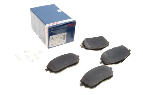 Передние дисковые тормозные колодки для TOYOTA AURIS 1.3-2.0 2012-, COROLLA 1.33-1.8 2013- от BOSCH (0986494676)