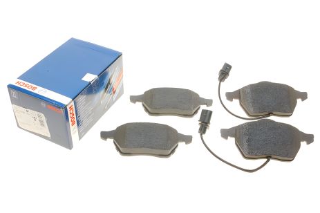 Дисковые тормозные колодки передние для AUDI 100 (44, 44Q, C3, 4A, C4), BOSCH (0986460937) Дисковые тормозные колодки передние для AUDI 100 (44, 44Q, C3, 4A, C4), BOSCH (0986460937)