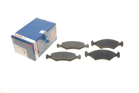 Передние дисковые тормозные колодки FORD ESCORT, BOSCH (0986466402)