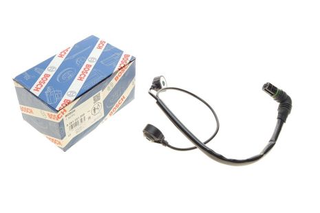 Датчик детонации BMW E39/E60/E61/E34/X5 3.5i-5.0i 96 , BOSCH (0261231200)