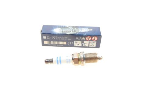 Свеча зажигания OPEL INSIGNIA 1.4 11-, CHEVROLET CRUZE 1.4 12- BOSCH (0242240707)