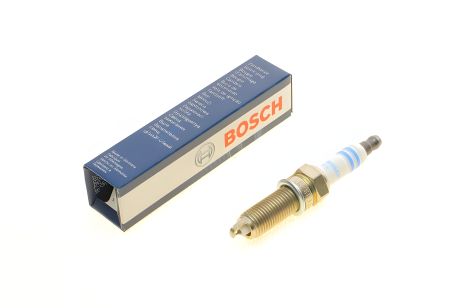Іридієва свічка запалювання BOSCH PLATINUM YR7SII33T (Hyundai/KIA LPI) 0242135556 Іридієва свічка запалювання BOSCH PLATINUM YR7SII33T (Hyundai/KIA LPI) 0242135556