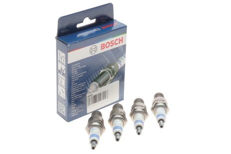 Свеча зажигания, BOSCH (0242235915)