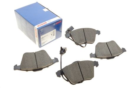 Комплект гальмівних колодок, дискове гальмо AUDI ALLROAD, BOSCH (0986494283)