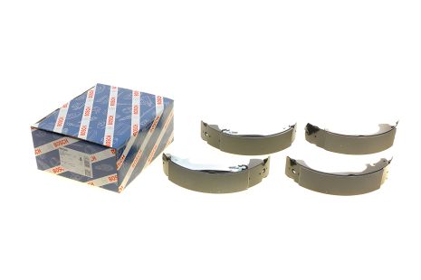 Тормозные колодки для OPEL COMBO и VAUXHALL COMBO, BOSCH (0986487717) Тормозные колодки для OPEL COMBO и VAUXHALL COMBO, BOSCH (0986487717)