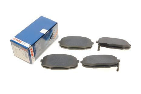 Тормозные колодки комплект для NAZA FORTE, HYUNDAI i30 и KIA CERATO, BOSCH (0986424811)