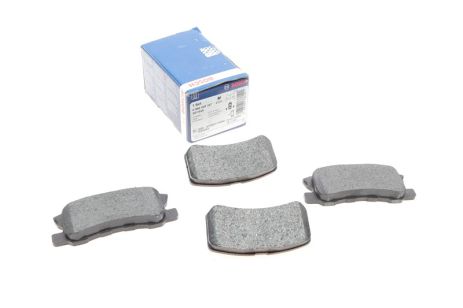 Комплект гальмівних колодок LANCIA FLAVIA, DODGE CALIBER, MITSUBISHI PAJERO, BOSCH (0986495357)