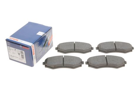 Комплект гальмівних колодок NISSAN MAXIMA, NISSAN 200, BOSCH (0986461139)