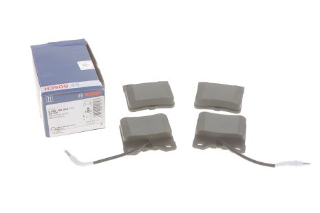 Тормозные колодки для MB V-CLASS, MB VITO, BOSCH (0986494000) Тормозные колодки для MB V-CLASS, MB VITO, BOSCH (0986494000)