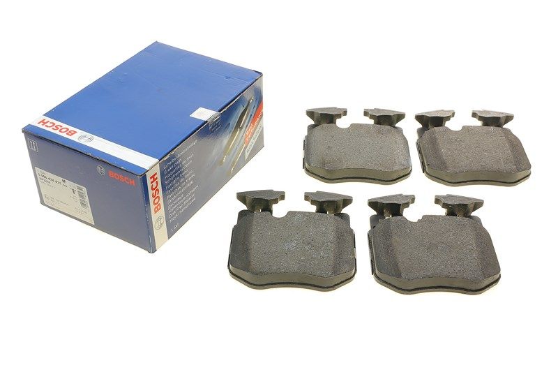 Комплект гальмівних колодок ROLLS-ROYCE CULLINAN, BMW X5, BMW X7, BOSCH (0986424431) Комплект гальмівних колодок ROLLS-ROYCE CULLINAN, BMW X5, BMW X7, BOSCH (0986424431)