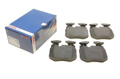 Комплект гальмівних колодок ROLLS-ROYCE CULLINAN, BMW X5, BMW X7, BOSCH (0986424431) Комплект гальмівних колодок ROLLS-ROYCE CULLINAN, BMW X5, BMW X7, BOSCH (0986424431)