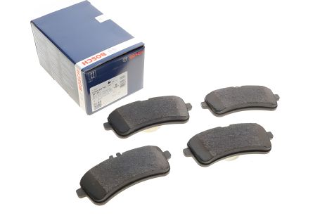 Комплект гальмівних колодок для MB AMG, MB C-CLASS, MB S-CLASS, BOSCH (0986494763) Комплект гальмівних колодок для MB AMG, MB C-CLASS, MB S-CLASS, BOSCH (0986494763)