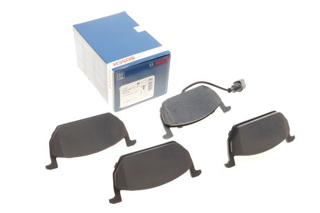 Комплект тормозных колодок SKODA Octavia, SEAT Leon, VW Golf, BOSCH (0986494721)