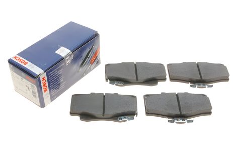Гальмівні колодки комплект для TOYOTA HILUX, VW TARO, TOYOTA FORTUNER, BOSCH (0986424268) Гальмівні колодки комплект для TOYOTA HILUX, VW TARO, TOYOTA FORTUNER, BOSCH (0986424268)